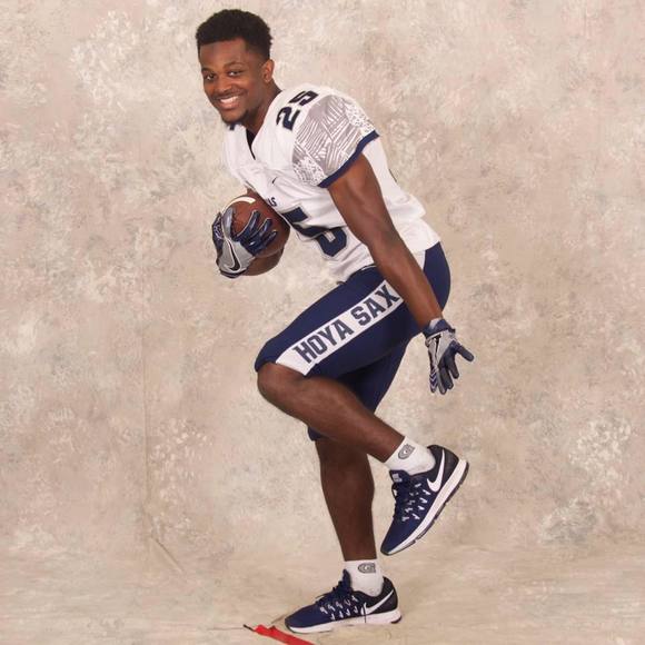 Meet your Posher, Ramon - Picture 1 of 1